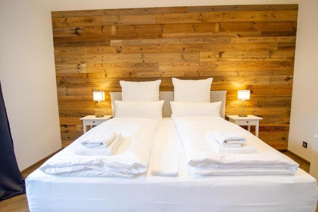 Großes Doppelzimmer - Nebengebäude